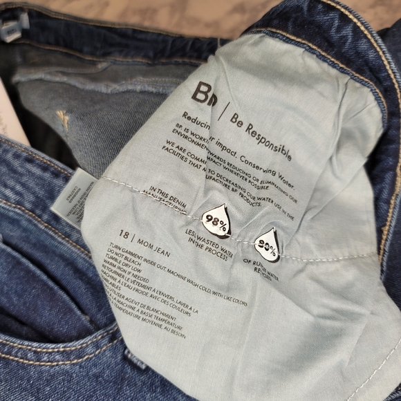 BP High Rise Mom Jean Dark Wash Distressed 18 - Picture 11 of 12